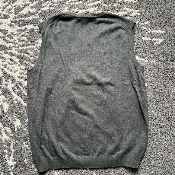 Apt. 9 Grey Sweater Vest - Picture 2 of 2
